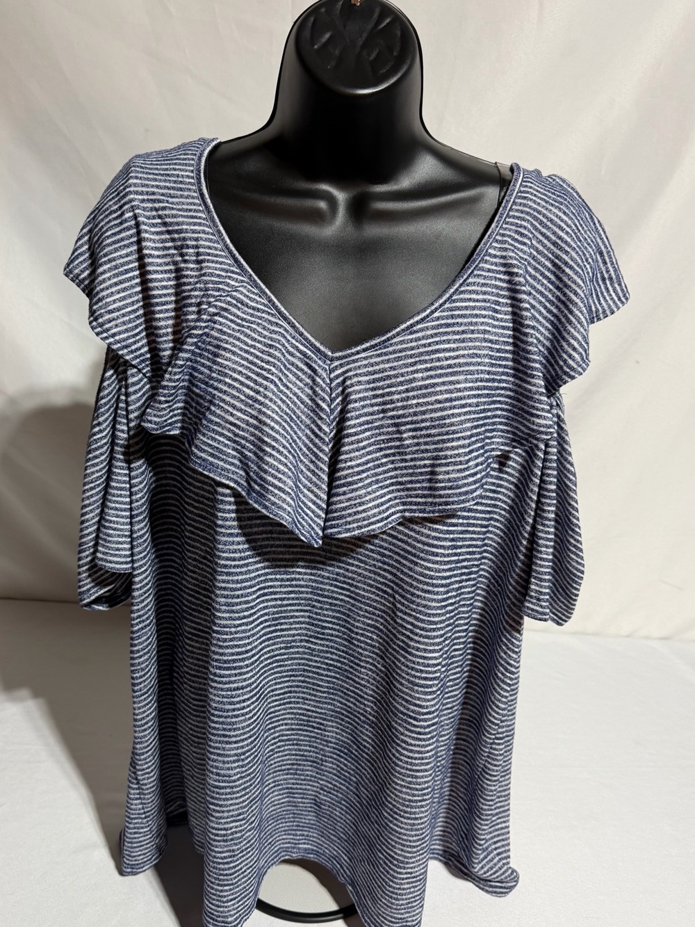 Lane Bryant 22/24 Blue White Striped Ruffle Cold Shoulder Peasant Top Plus Size